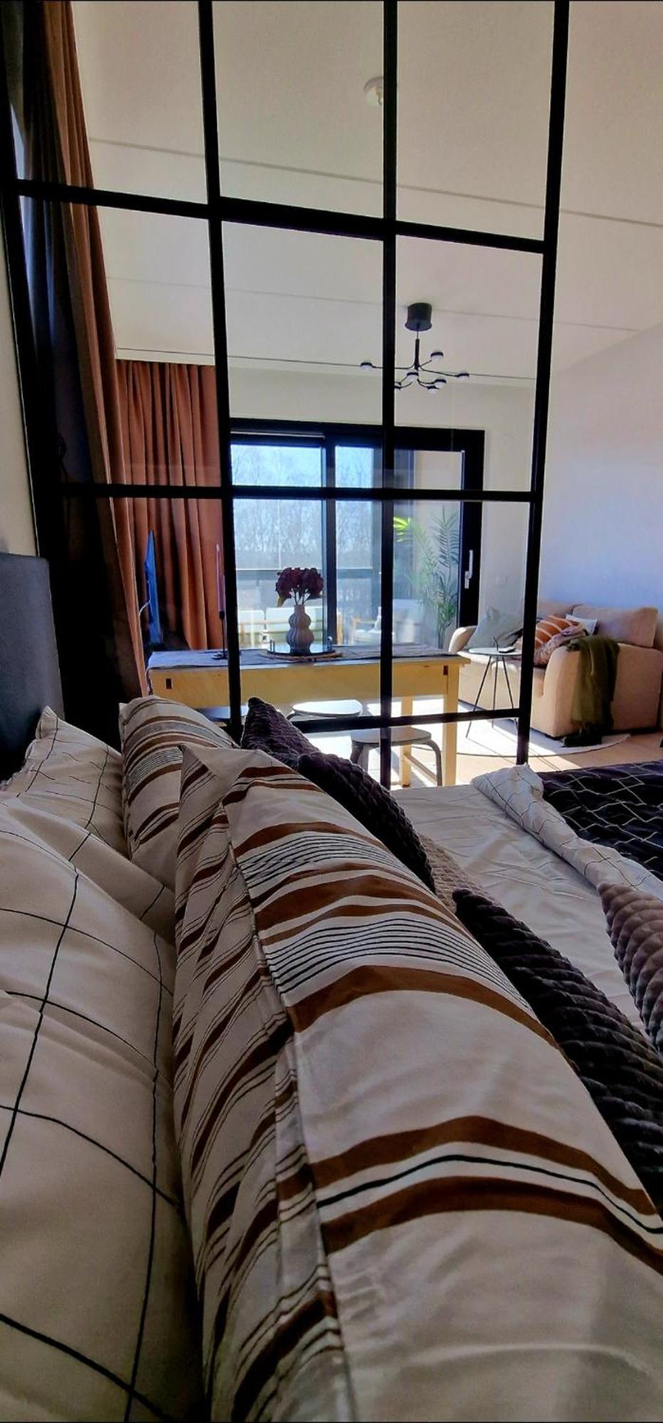 Modern Apartment Near Tampereen Messukeskus, With Own Private And Free Parking Bagian luar foto